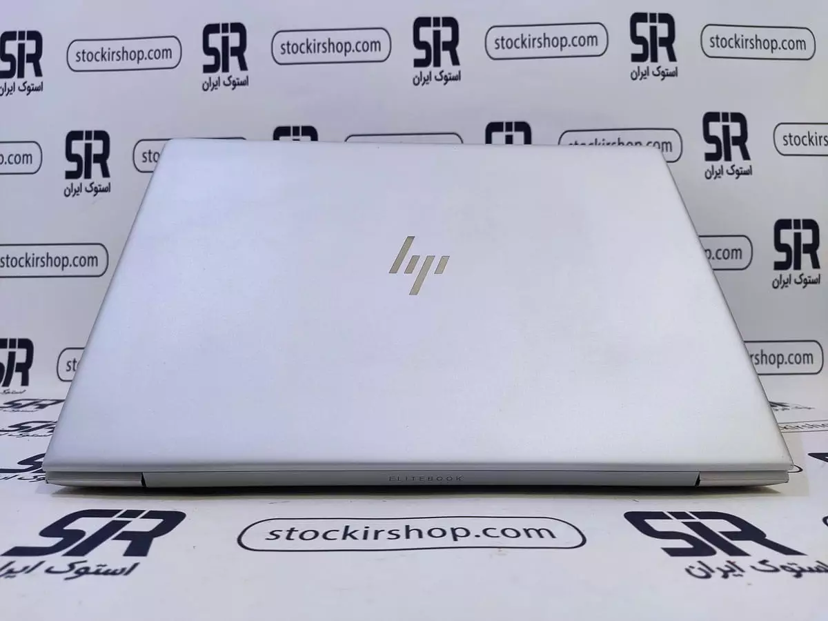 نمای پشت لپ تاپ HP EliteBook 745 G6