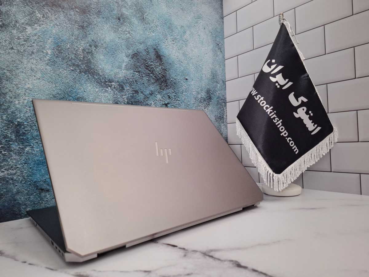 نمای عقب لپ تاپ اچ پی زدبوک 15 G5 studio