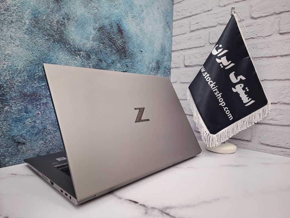 نمای عقب لپ تاپ استوک HP Zbook Studio G7